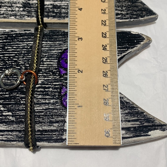 Hand Crafted Pallet Board Cat Design Key Holder - Picture 7 of 7